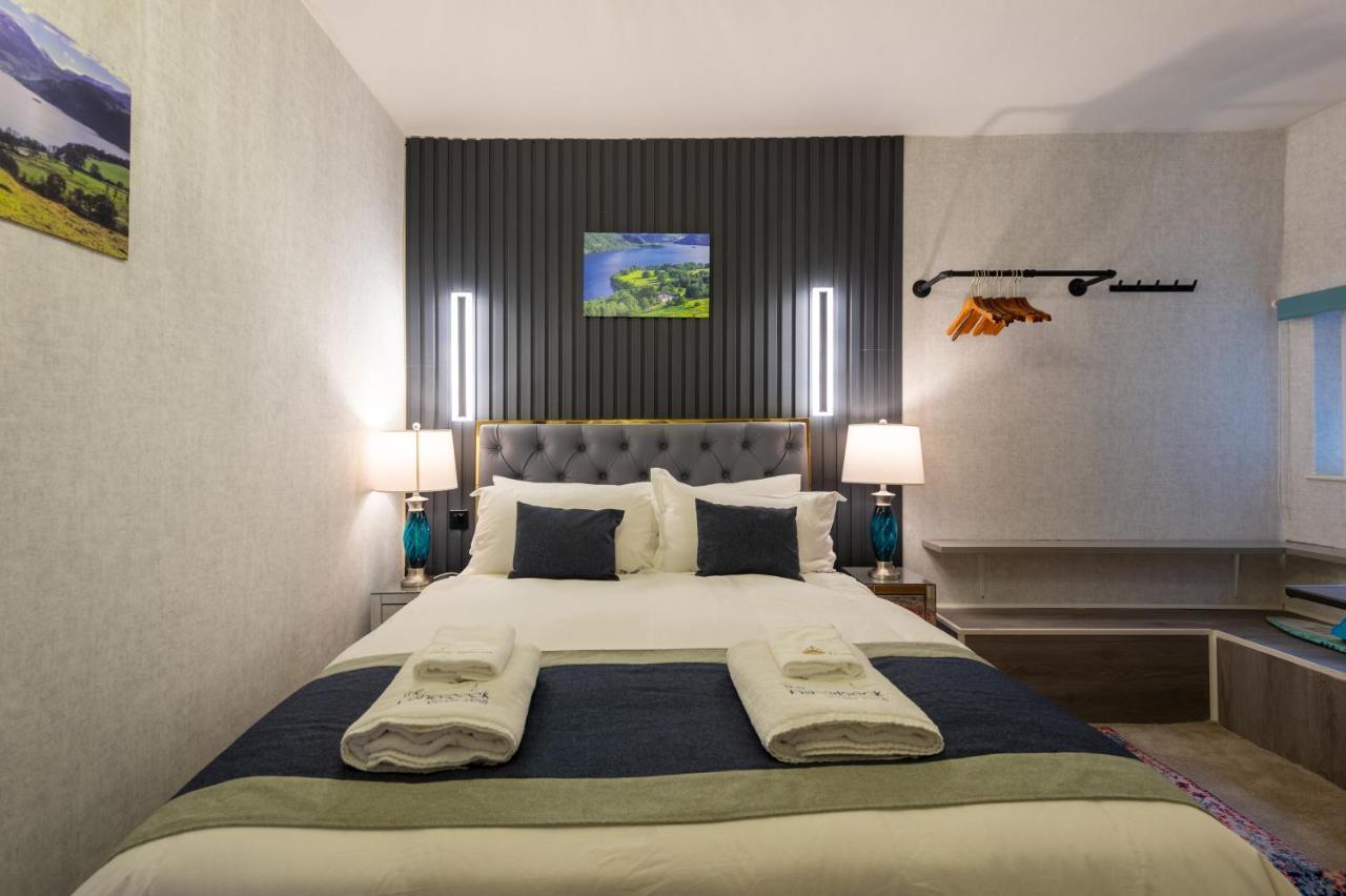 The Ambleside Apartments - Self Catering With Private Kitchen - Best For Location Экстерьер фото